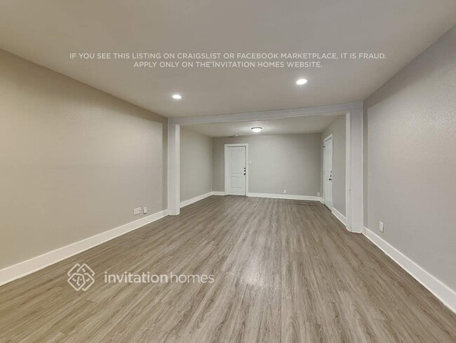 Foto del edificio - 923 Meadow Mead Dr