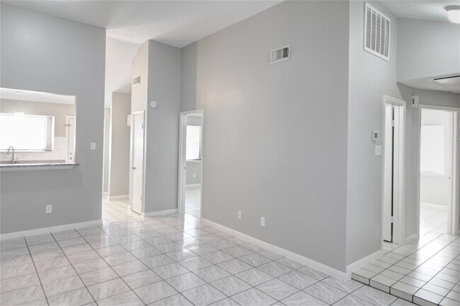 Building Photo - 17095 Kilwinning Dr
