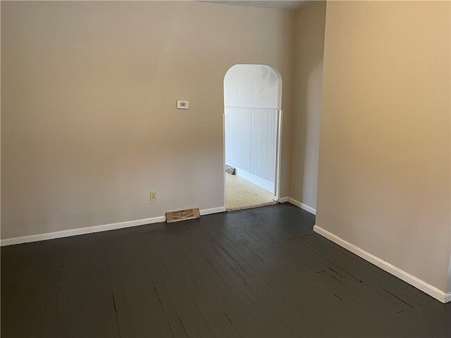 Foto del edificio - 15 Darlington Ave