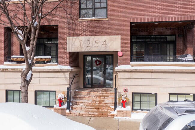 Entrance - Jackson Street Condominiums