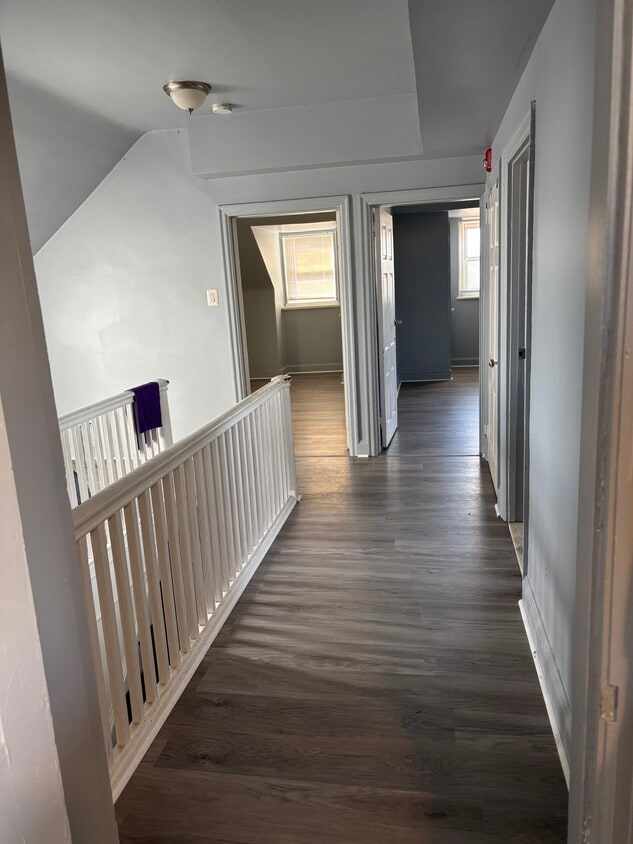 Primary Photo - 200 E Johnson St