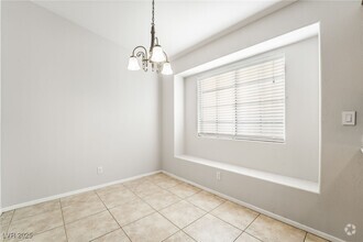 Building Photo - 1509 Silver Sunset Dr