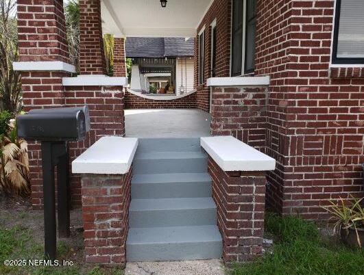 Foto del edificio - 2137 Dellwood Ave