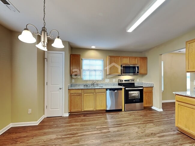 Foto del edificio - 3741 Horseshoe Farm St