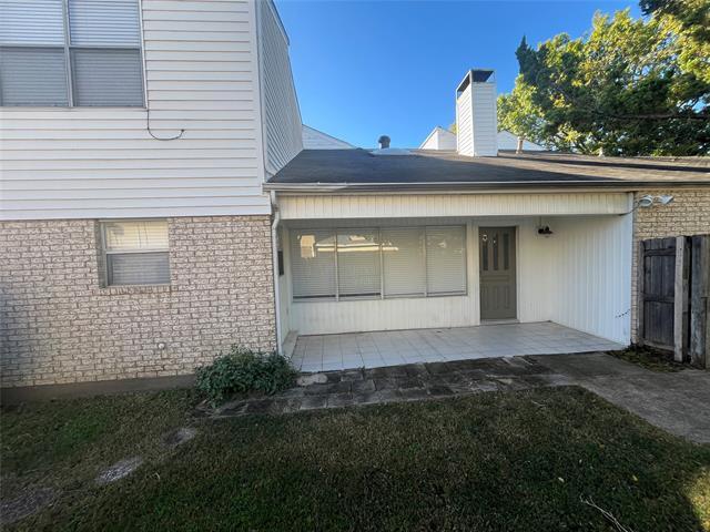 Foto del edificio - 415 Towne House Ln