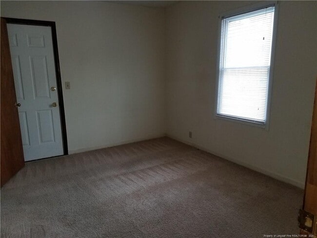 Foto del edificio - 101 Bogard Cir