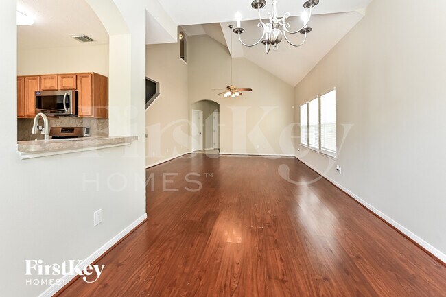 Building Photo - 12923 Palm Leaf Ct