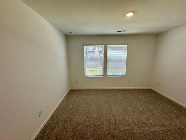 Building Photo - Beautiful, New Construction, 3-Story, 4BR/...