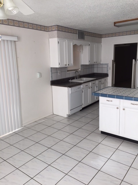 Foto del edificio - 2 Bed 2 Bath Home