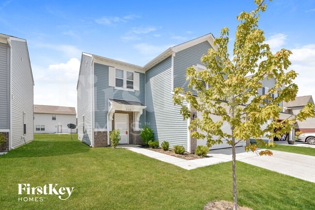 Foto del edificio - 8115 Fisher Bend Dr