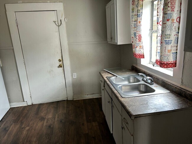 Foto del edificio - 1828 Scott-