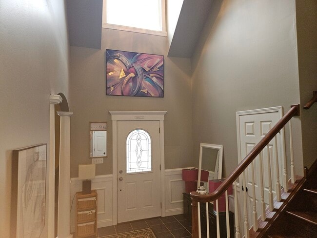 Foto del edificio - 688 Fox Hollow Ct