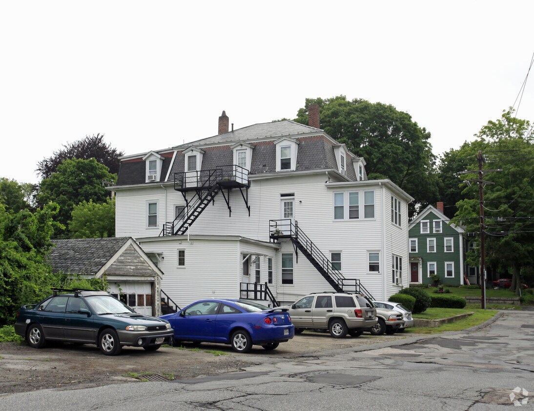 Building Photo - 52 N Main St