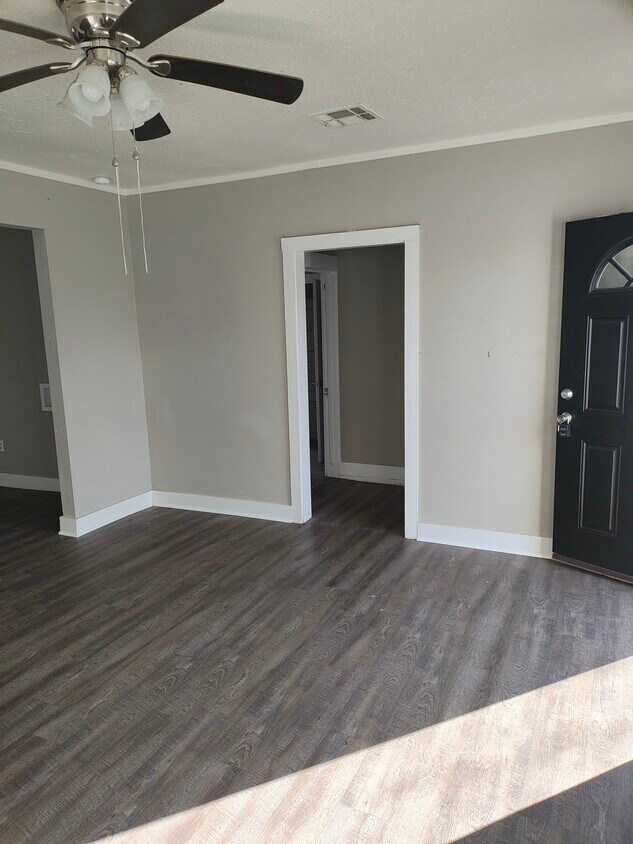 Primary Photo - Location, Location, Location Move In Ready