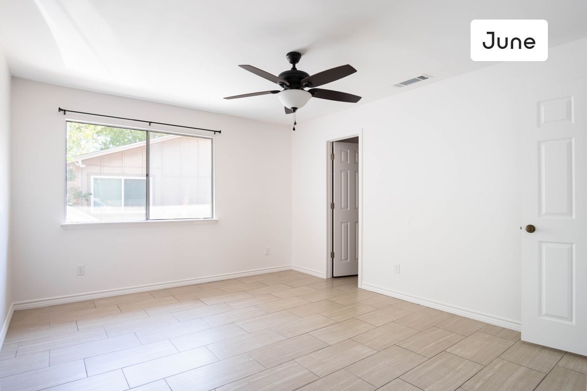 214 W William Cannon Dr, Austin, TX 78745