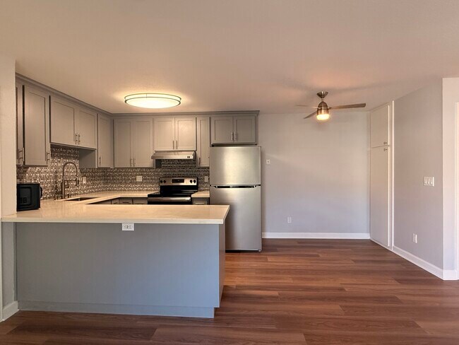 Foto del edificio - 755 14th Ave