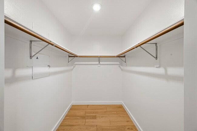Building Photo - 13510 Gospel Way