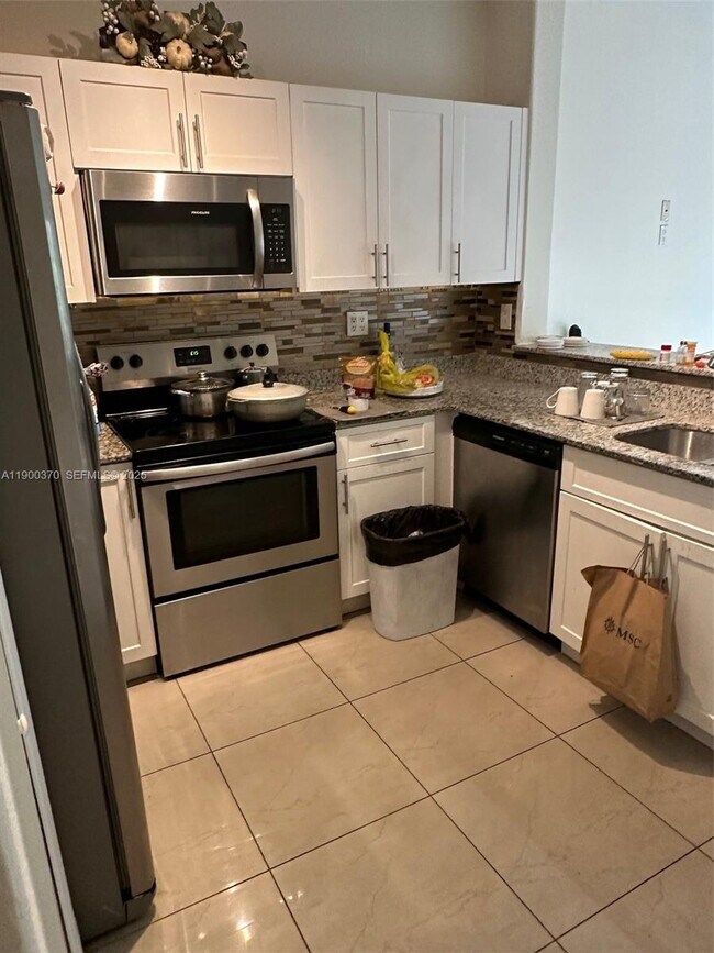 Foto del edificio - 2551 SE 16th Ter