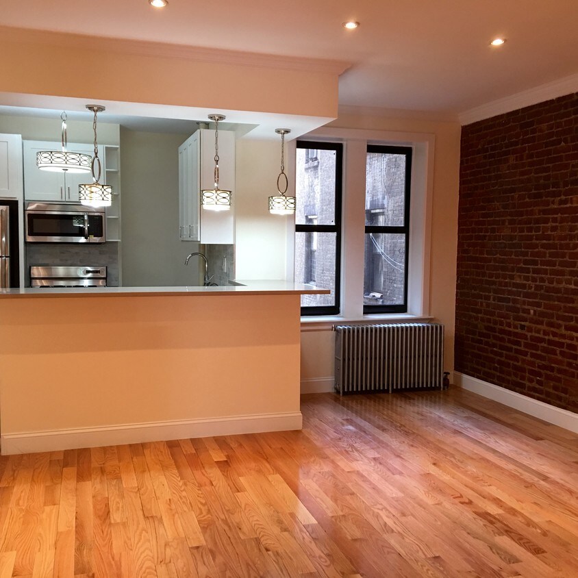 Foto principal - 382 Wadsworth Ave
