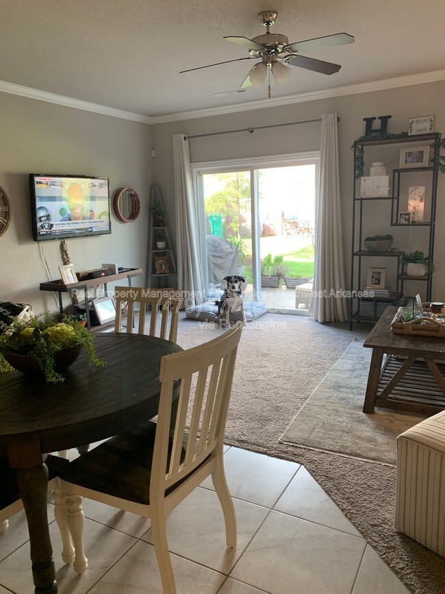 Building Photo - 2761 W Kilimanjaro Way