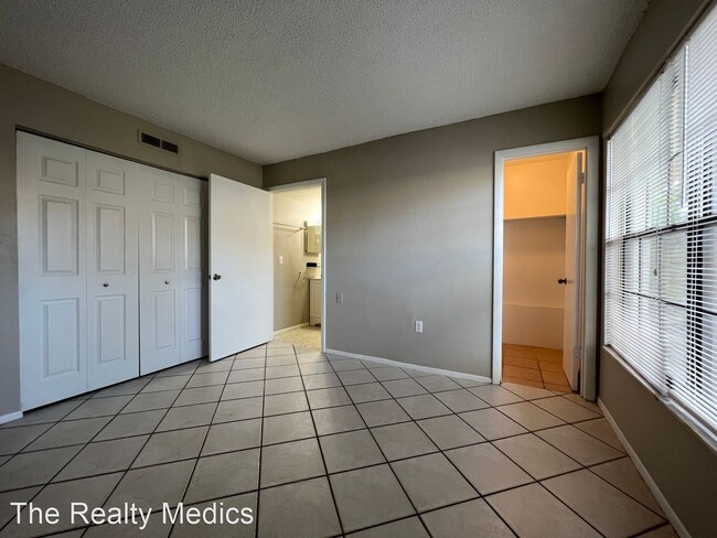 Foto del edificio - 2 br, 2 bath House - 6036 Village Circle #...