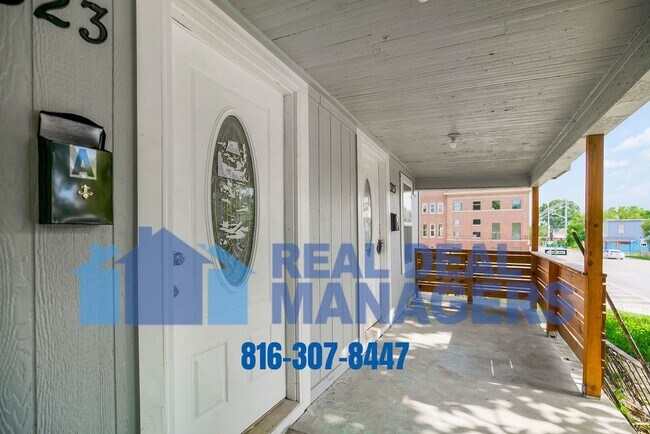 Foto del edificio - 323 N 10th St