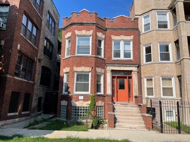 Primary Photo - 6150 S University Ave