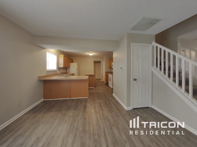 Building Photo - 1318 Grand Canyon Cir