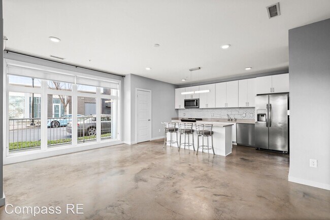 Building Photo - 2 br, 2 bath House - 701A Cleo Miller Dr.