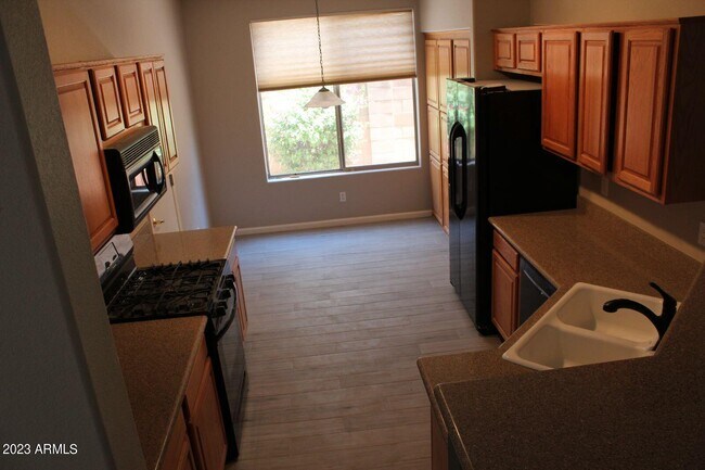 Foto del edificio - 18217 N 49th Pl