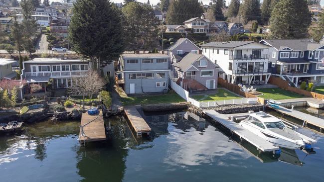 Building Photo - 10646 Rainier Ave S