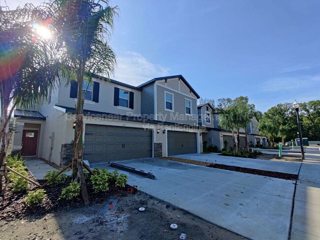 Building Photo - 1312 White Fox Run