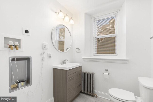 Foto del edificio - 112 E Township Line Rd