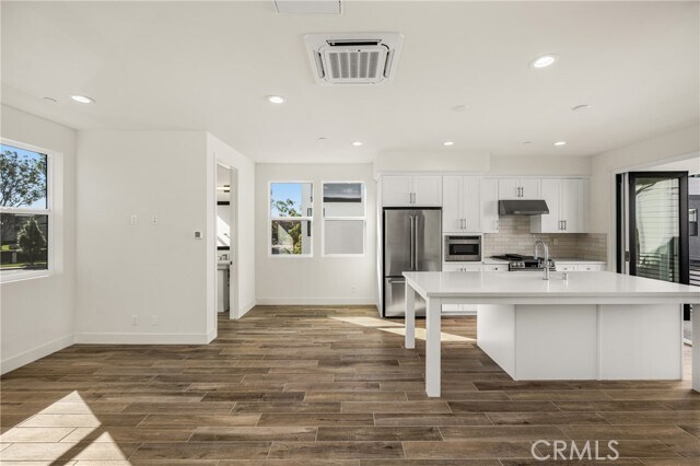 Foto del edificio - 19031 Main St