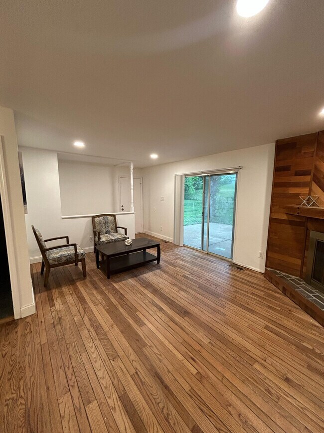 Foto del edificio - 11915 Brampton Hunt Rd