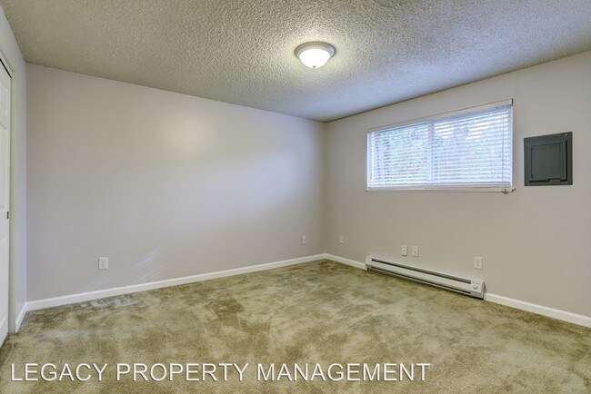 Foto del edificio - 18120 NE Pacific Ct