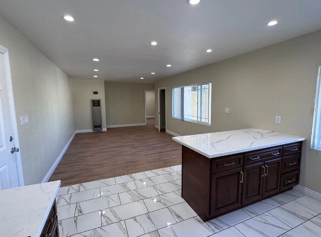 Foto del edificio - 207 Wesley Ave