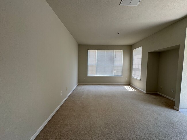 Photo - 9157 Lee Vista Blvd House