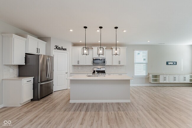 Building Photo - 17084 Cole Evans Dr
