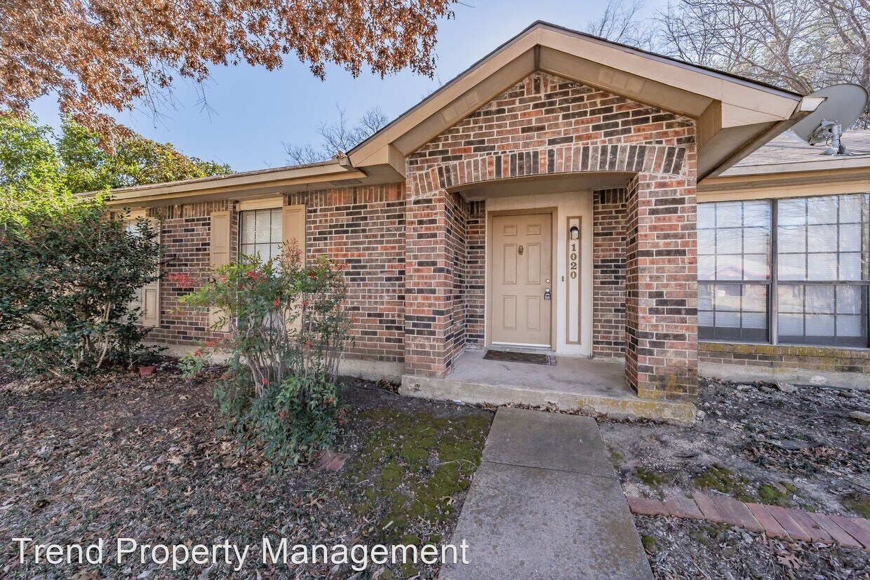 1020 Opal Dr, DeSoto, TX 75115 House Rental in DeSoto, TX