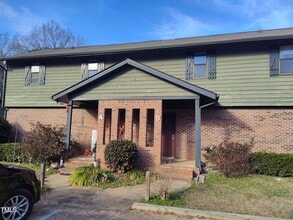 Building Photo - 1 Carriage Cir
