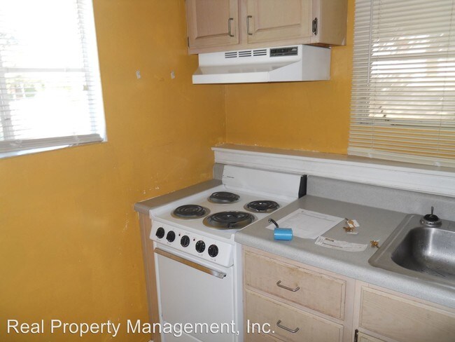 Foto del edificio - 604 15th St NW