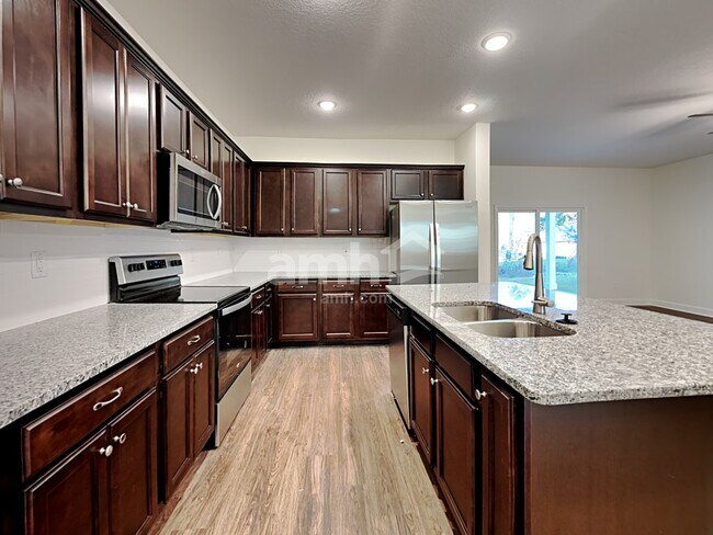 Building Photo - 1142 Tan Tara Trail