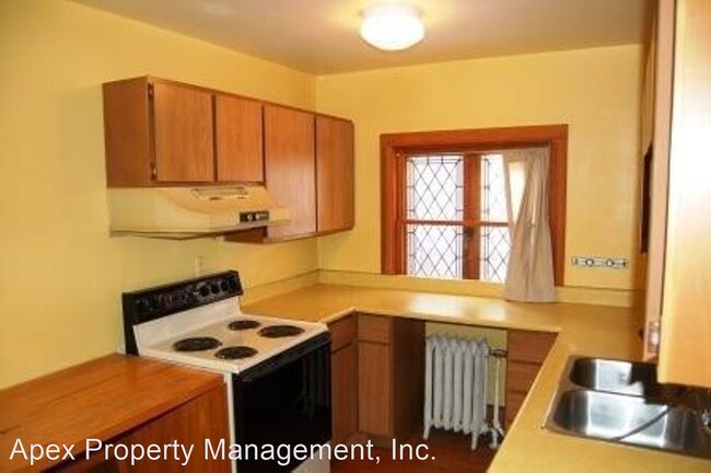 Foto del edificio - 4 br, 3 bath House - 22 N. Butler St.