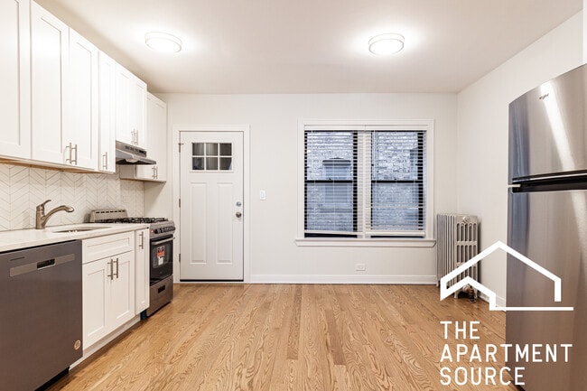 Foto del edificio - 4500 N Ashland Ave