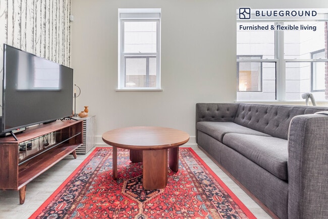 Foto del edificio - 816 Potomac Ave SE