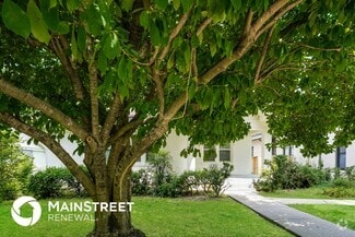 Building Photo - 1508 Villa Pl