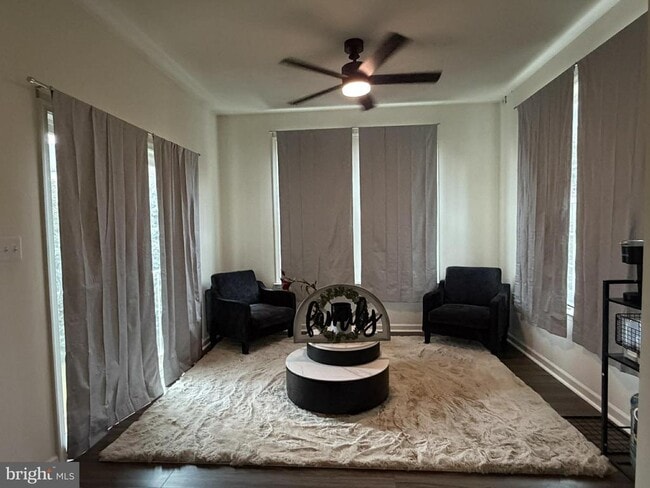 Foto del edificio - 117 Station Terrace E