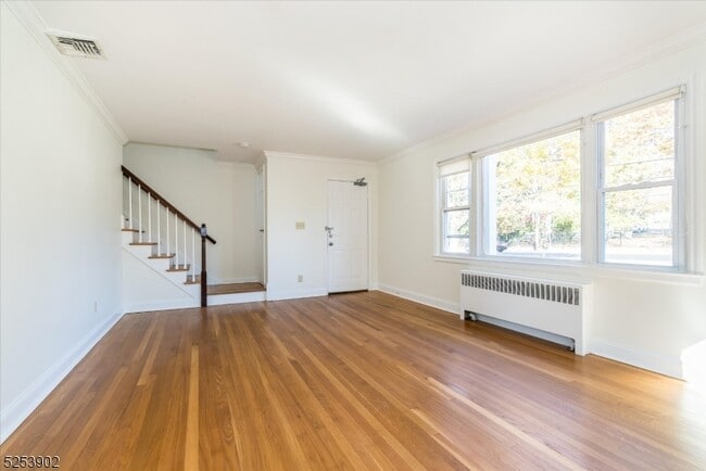 Building Photo - 412 Morris Ave