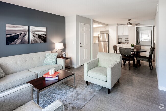 2HAB, 2BA - 949SF - Sedona